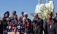 قول قالیباف در کنار مجسمه سردار شهید سلیمانی