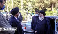 آیت‌الله علم‌الهدی با شیلد در دیدار با دانشجویان