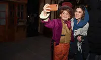 سلفی ویشکا آسایش با «داجر»