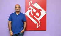 حسینی‌زاد: ادبیات روز دنیا چهار اسبه می‌تازد