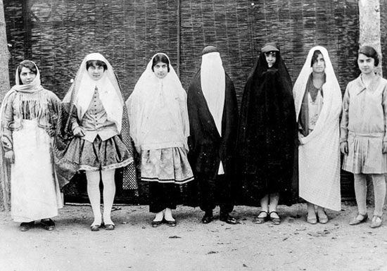 تفریحات زنان ایرانی در طول تاریخ چه بوده است؟