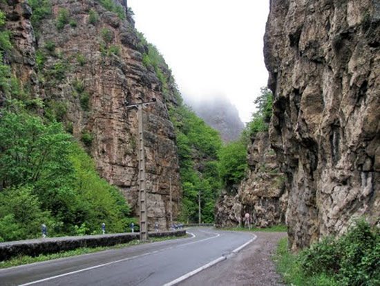 راهنمای خوش گذرانی در دیدنی ترین جاده ایران