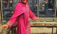 عکس: لاله اسکندری با لباس بلوچی