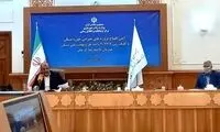 حضور بدون ماسکِ وزیر مبتلا به کرونا در یک جلسه