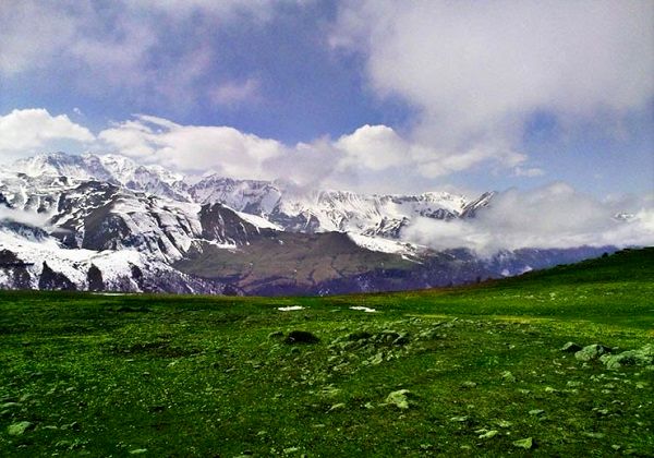 آشنایی با کلاردشت؛ مقصدی خوش آب‌وهوا در قلب تابستان