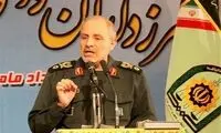 همه تحرکات دشمن را به دقت رصد می‌کنیم