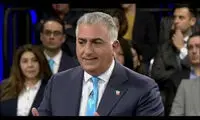 وطن امروز: رضا پهلوی آروغ دزدی‌هایش را زد