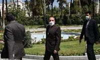 تصاویری از حاشیه جلسه امروز هیات‌دولت