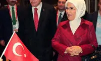 انتقاد از کیف همسر اردوغان دردسرساز ساز شد!
