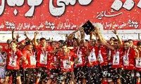 دایی و بازیکنان خواستند جام را بالای سر ببرم