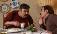 گفتگوی بامزه منوچهر هادی با یک طوطی