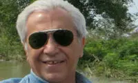 بیژن افشار در بیمارستان بستری شد