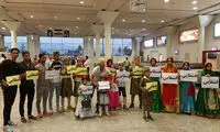 استقبال پرشور از عنایتی در فرودگاه شیراز