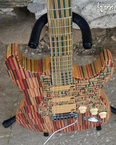 بازیافت اسکیت بورد به شکل گیتارهای کاملا کاربردی