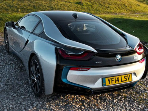 BMW i8؛ اسپرت رؤیایی هیبریدی بی ام دبلیو!