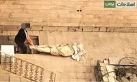 تصویر هولناک لحظه انتقال یک جسد به زیرزمین