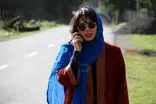 انتقاد یک رسانه از شکل حضور پگاه آهنگرانی در فستیوال کن