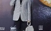 ترلان پروانه با کت و شلوار در پردیس آزادی