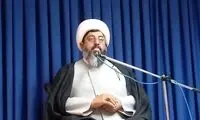 امام جمعه هم پدر مردم است، هم پدر مسئولان