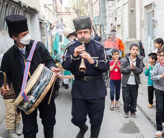 تصویری از نوروز در کوچه پس کوچه‌های تهران
