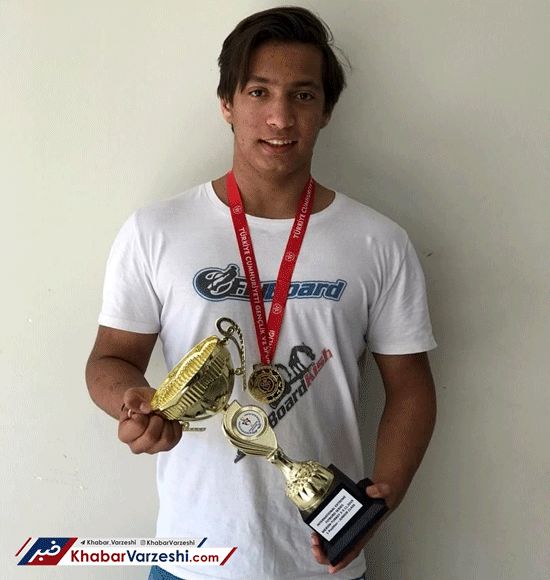 نوجوان ۱۵ ساله ایرانی قهرمان جهان شد