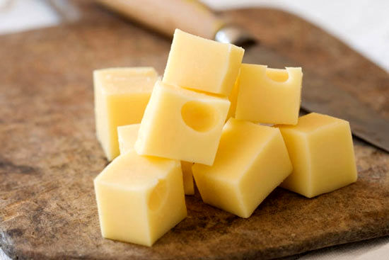 پنیر همانند هروئین اعتیادآور است!