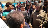 محسن رضایی در برابر حسن روحانی است؟