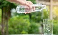 خوردنِ روزی ۸لیوان آب چه تاثیری روی بدن دارد؟