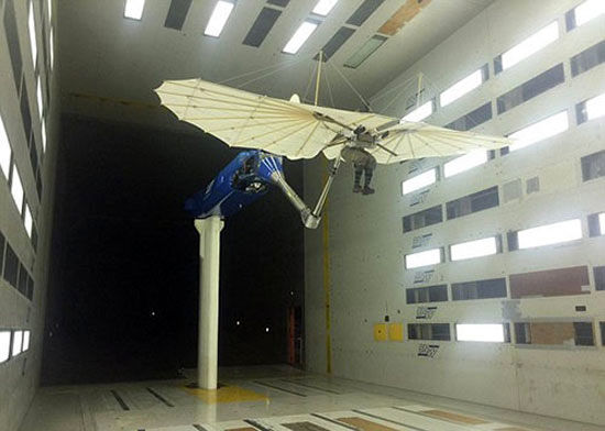 آزمایش اولین گلایدر جهان در تونل باد