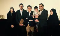 عکس یادگاری وزیر بهداشت با خانواده‌ اش