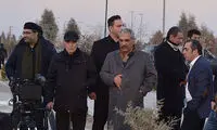 سیامک انصاری و مهران مدیری در بهشت زهرا