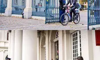 نخست‌ وزیر هلند با دوچرخه به سر کار رفت