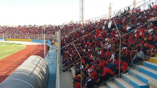 درگیری هواداران پارس و پرسپولیس روی سکوها