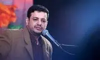 تیپ عجیب یک مرد در عکس یادگاری با رائفی‌پور