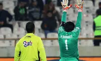 عکس: رحمتی مانع فحاشی به داور شد