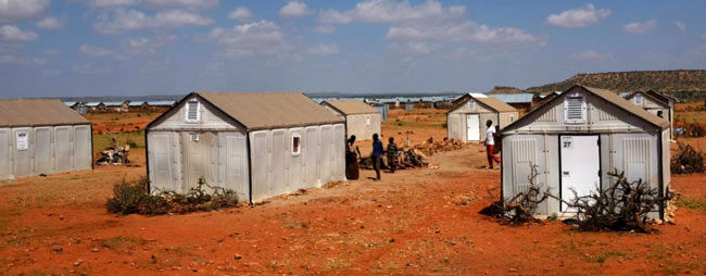 اتاقک های از پیش ساخته شده و قابل حمل برای پناهجویان