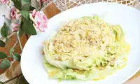 این سالاد کنار غذا خیلی می چسبه!