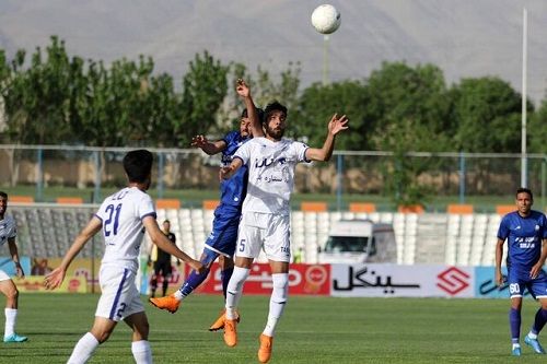 پدیده ۱ - ۰ گل گهر؛ پیروزی شاگرد برابر استاد