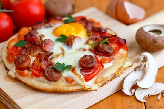 برای صبحانه، پیتزا بپزید!