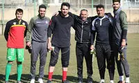 حضور دروازه‌بان پیشین پرسپولیس در تمرین نفت