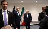 عکس: نشانه عزاداری ظریف در دیدار با کری