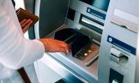 کابوس گیر افتادن کارت‌ بانکی در دستگاه خودپرداز