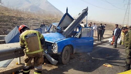 در این تصادف مرگبار گاردریل داخل نیسان آبی رفت