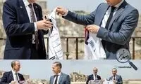 کرى‌خوانى فوتبالی وزیران خارجه آلمان و انگلیس