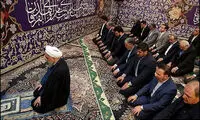 اقامه نماز جماعت اصحاب فرهنگ به امامت روحانی