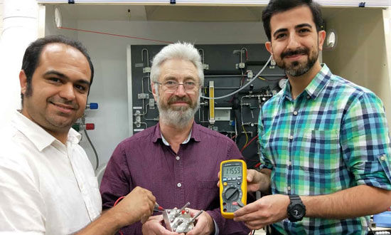اختراع باتری قابل شارژ پروتونی با حضور ۲ ایرانی