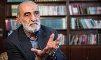 شریعتمداری: برخی سلبریتی‌ها کاسه‌لیس هستند!