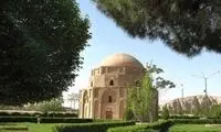 ساخت یک بنای تاریخی از شیر شتر! + عکس