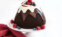 طرز تهیه کیک پودینگ شکلاتی مجلسی بدون تخم‌مرغ