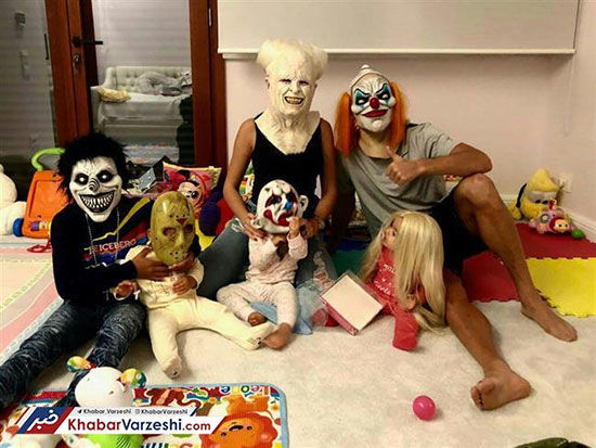 گریم جالب رونالدو و خانواده در شب هالووین